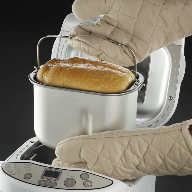 MACHINE A PAIN DE CUISSON RAPIDE CLASSIQUE RUSSELL HOBBS