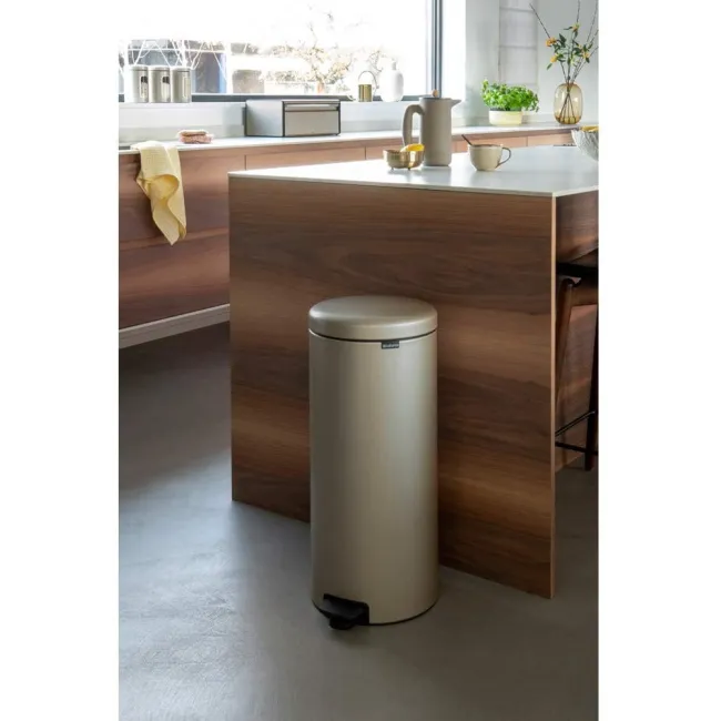 Poubelle a Pedale Newlcon, 30L - Champagne BRABANTIA