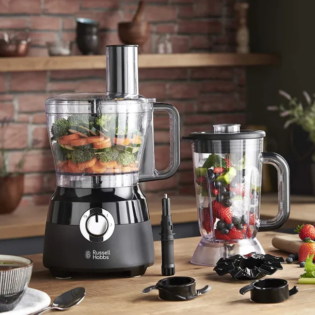 ROBOT CULINAIRE NOIR DESIRE RUSSELL HOBBS