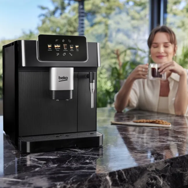 MACHINE A CAFE AUTOMATIQUE 19 BAR BEKO