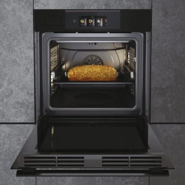 FOUR 70L SERIE 6 NOIR HAIER