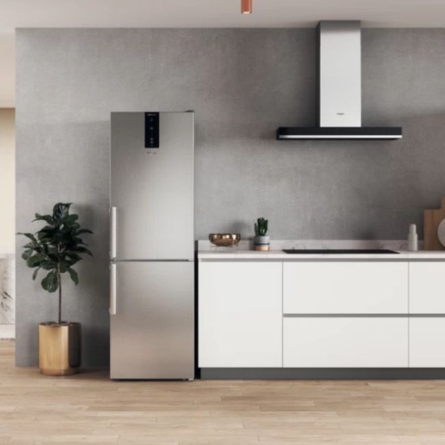 COMBINE 70CM A++ GLASS LINE NOIR BOSCH
