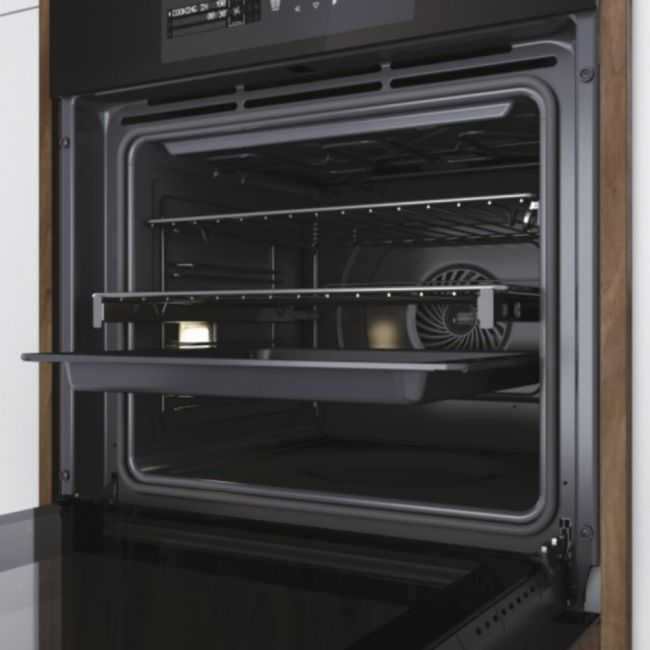 FOUR I-Message Série 4, 70L Noir Pyrolyse, 9 functions 33703166 HAIER