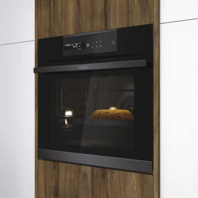 FOUR I-Message Série 4, 70L Noir Pyrolyse, 9 functions 33703166 HAIER