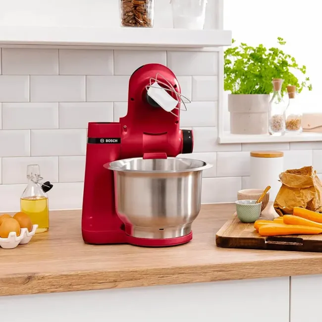 DUO MOULIN TSM6A013B + KITCHEN MACHINE MUMS2ER01 ROUGE BOSCH