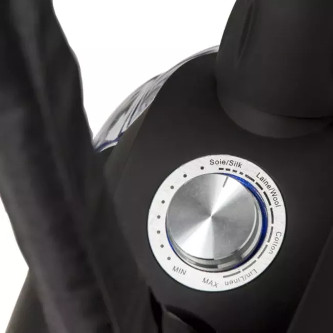 DEFROISSEUR VERTICALE STEAMONE