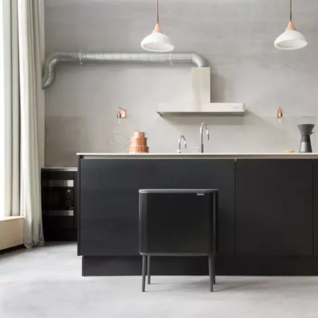 POUBELLE Bo Touch Bin 36 L MATT BLACK BRABANTIA