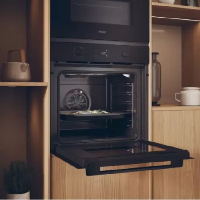 FOUR 60CM ENCASTRABLE 78L NOIR 33703815 HAIER