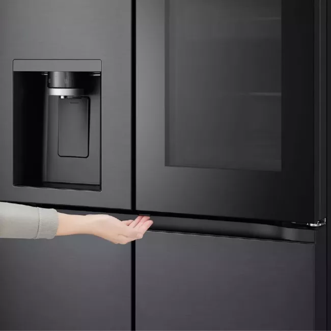 REFRIGERATEUR SIDE BY SIDE INSTAVIEW NOIR AVEC DISTRIBUTEUR LG