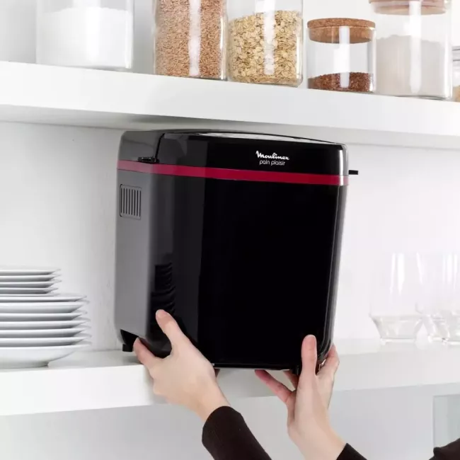 MACHINE A PAIN 1KG NOIR MOULINEX