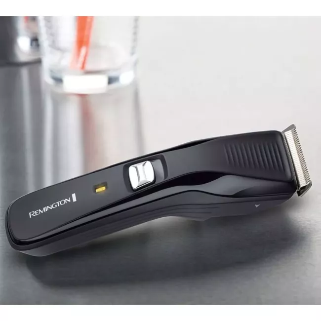 TONDEUSE A CHEVEUX NOIR REMINGTON