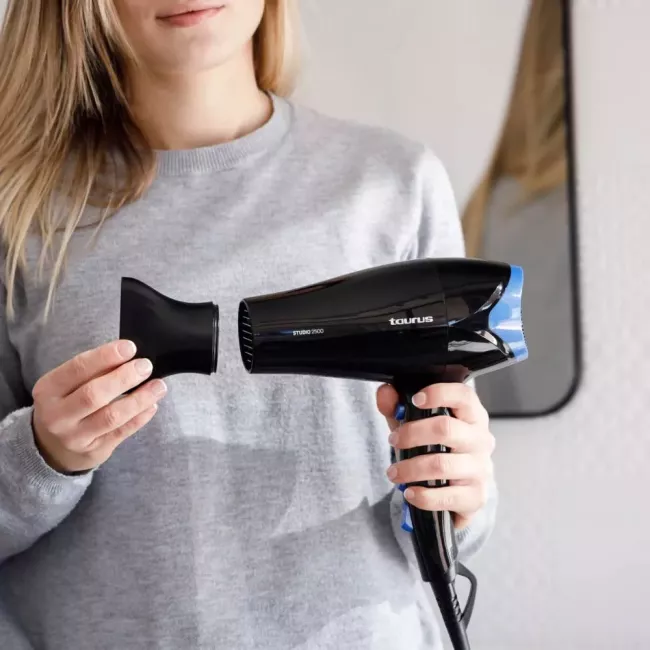 SECHE CHEVEUX STUDIO 2500 TAURUS