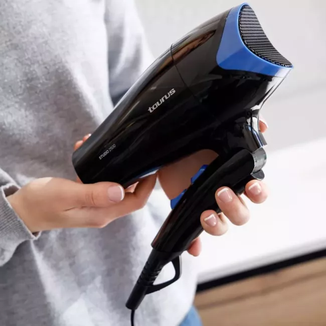 SECHE CHEVEUX STUDIO 2500 TAURUS