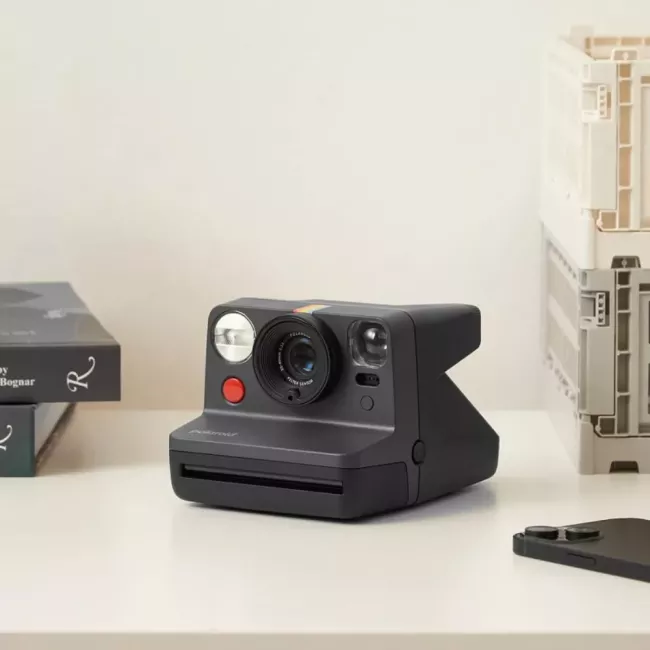 APPAREIL PHOTO INSTANTANE BLACK  POLAROID