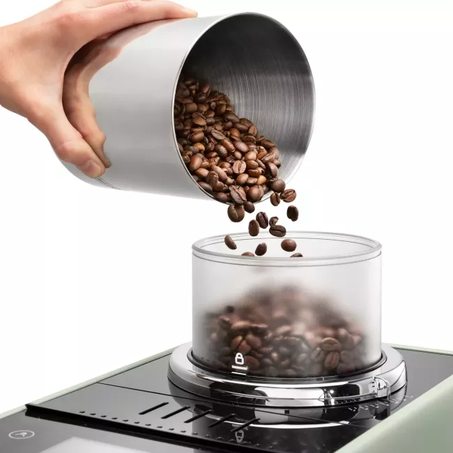 Machine à espresso full automatique Rivelia avec broyeur  DELONGHI